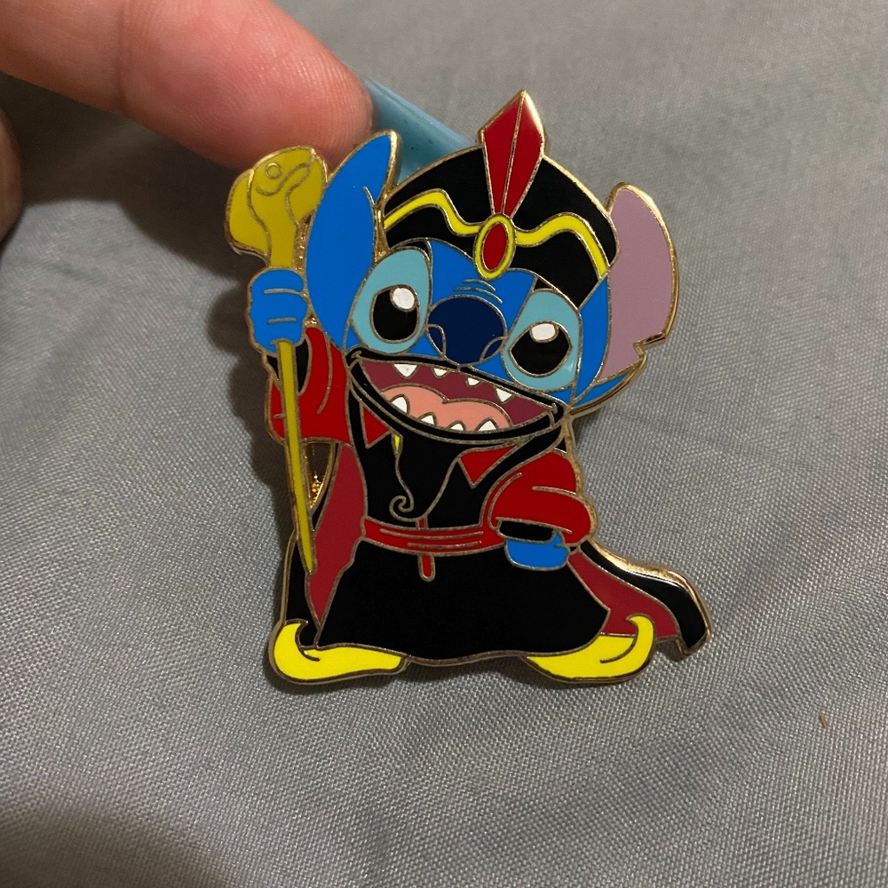 disney stitch as jafar enamel pin